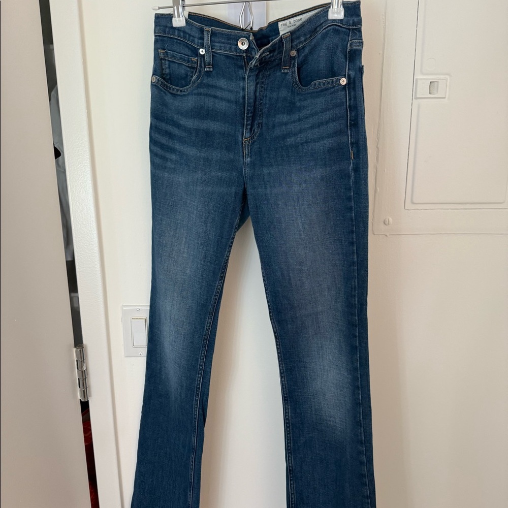 Rag & bone size 26 bootcut mid rise jeans